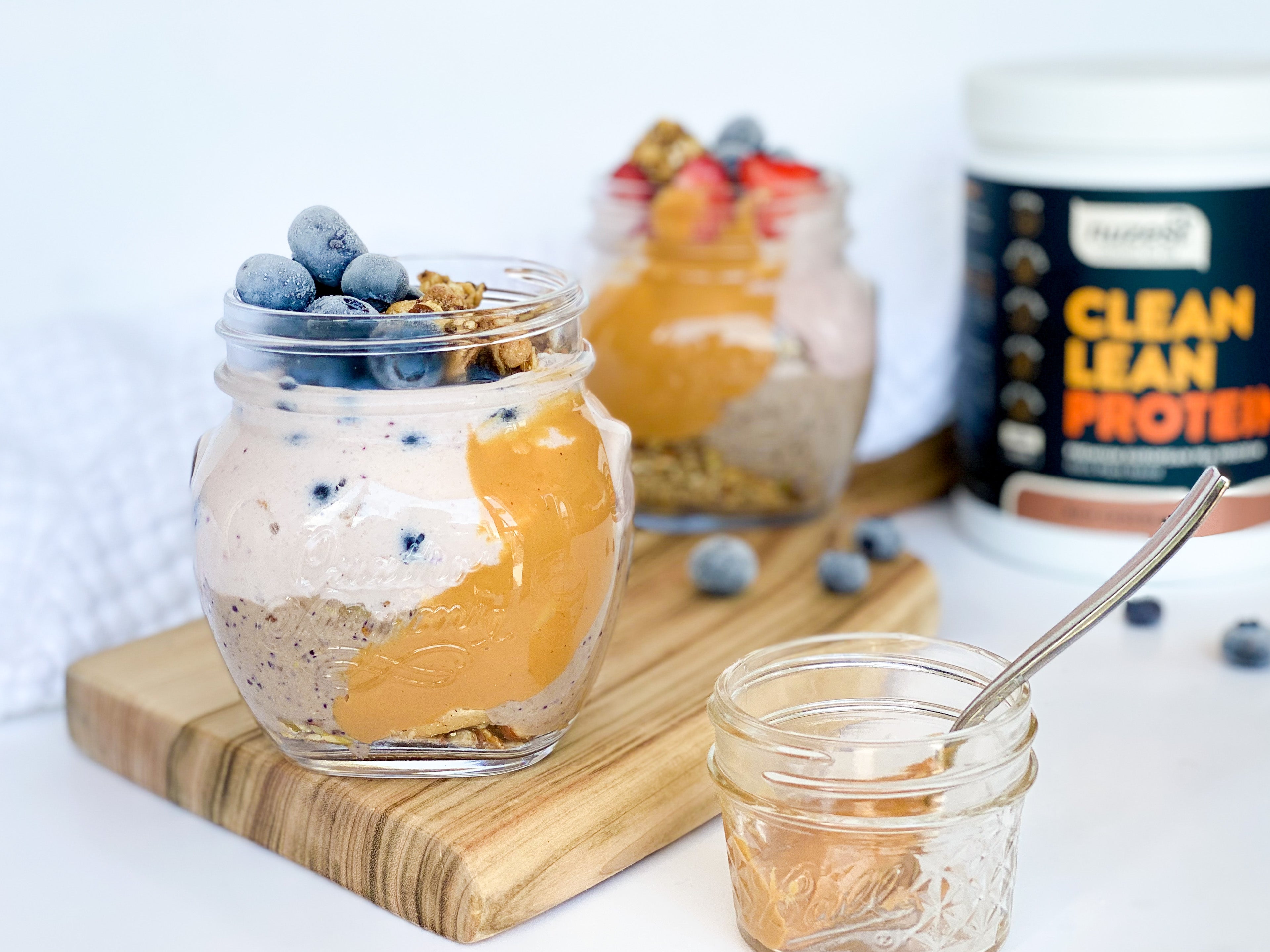 A NUTTY-CHOCOLATE PROTEIN PORRIDGE