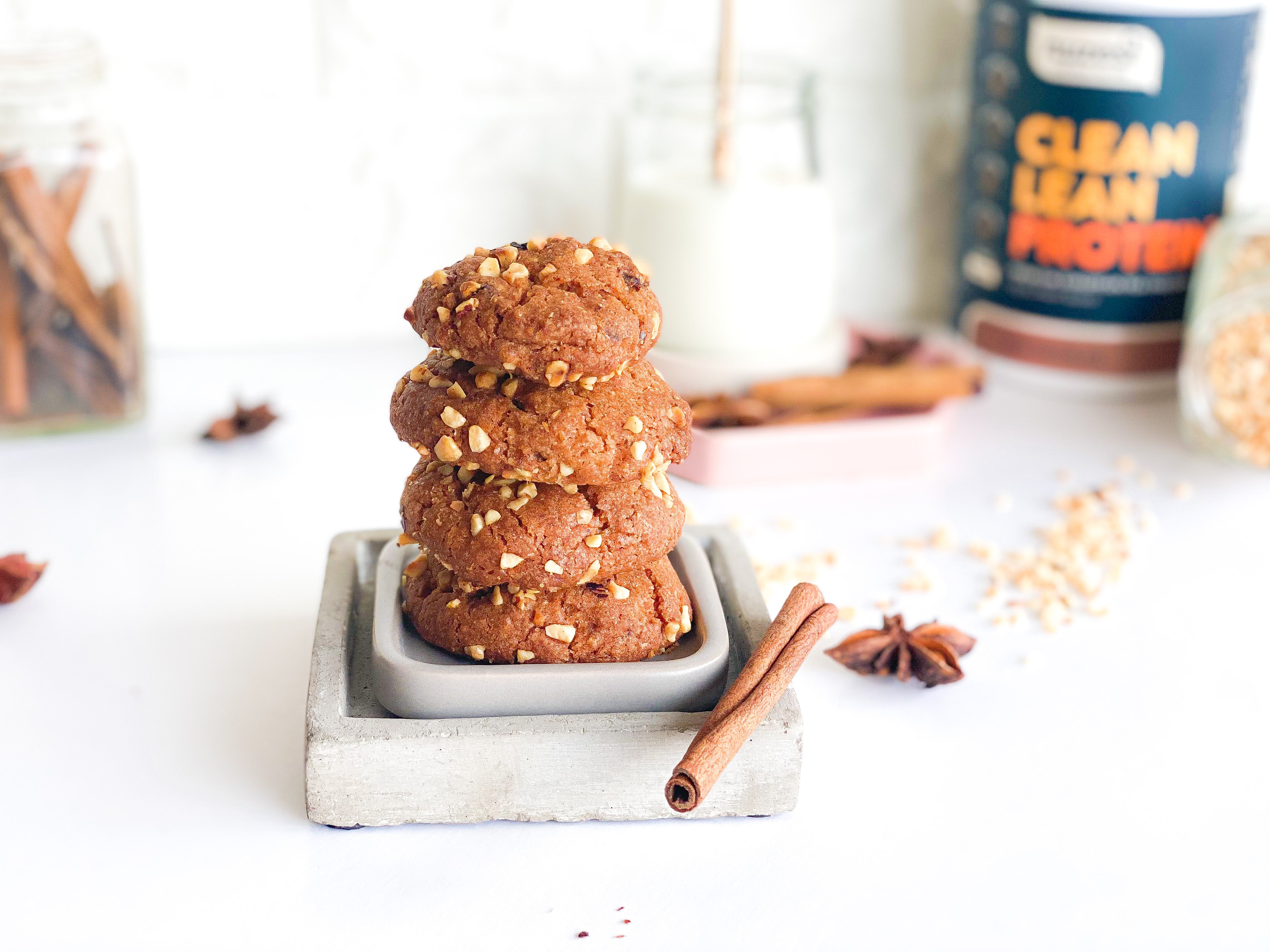 TOASTED HAZELNUT PROTEIN COOKIES