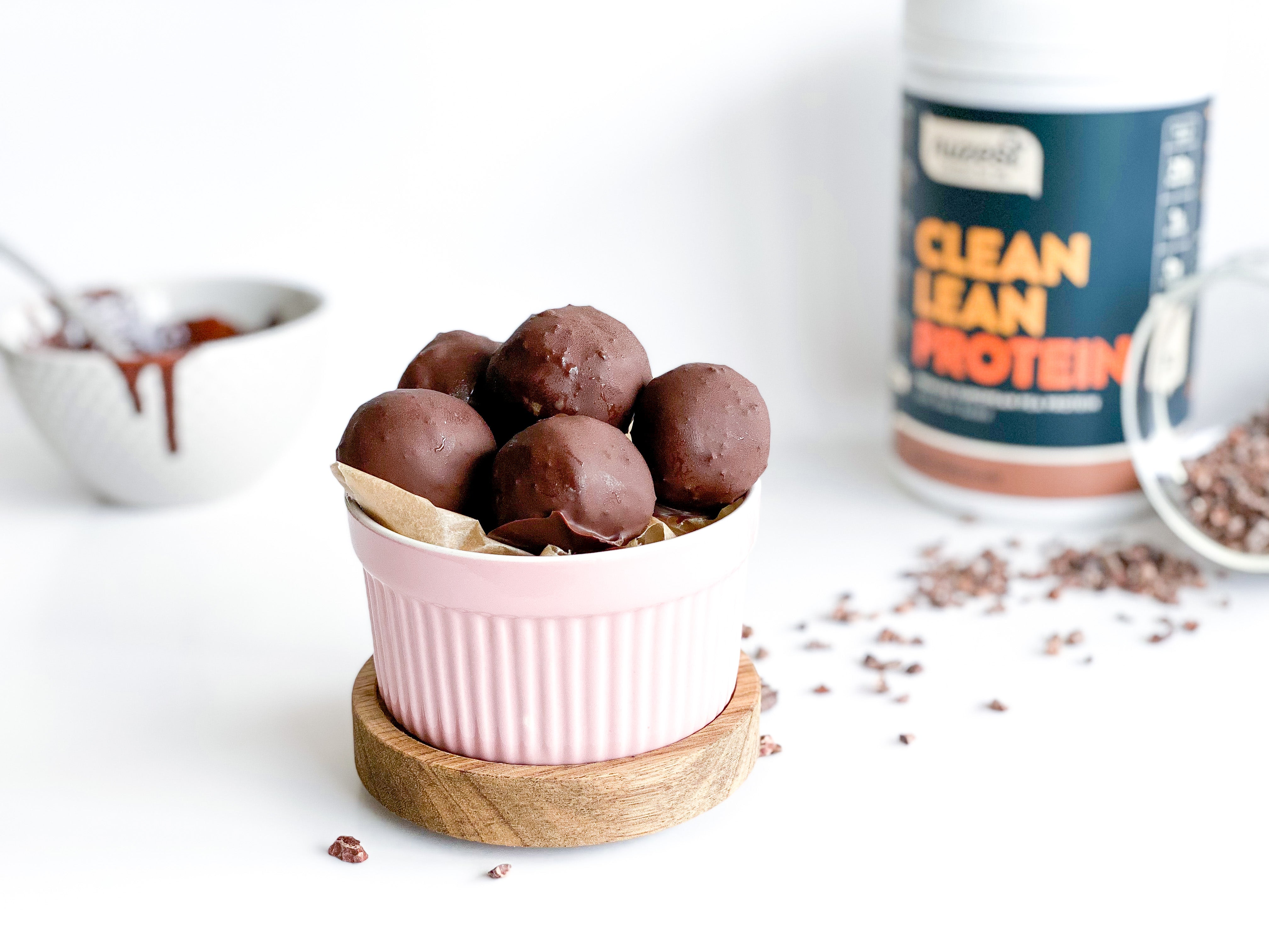 KETO GINGER CHOCOLATE BITES