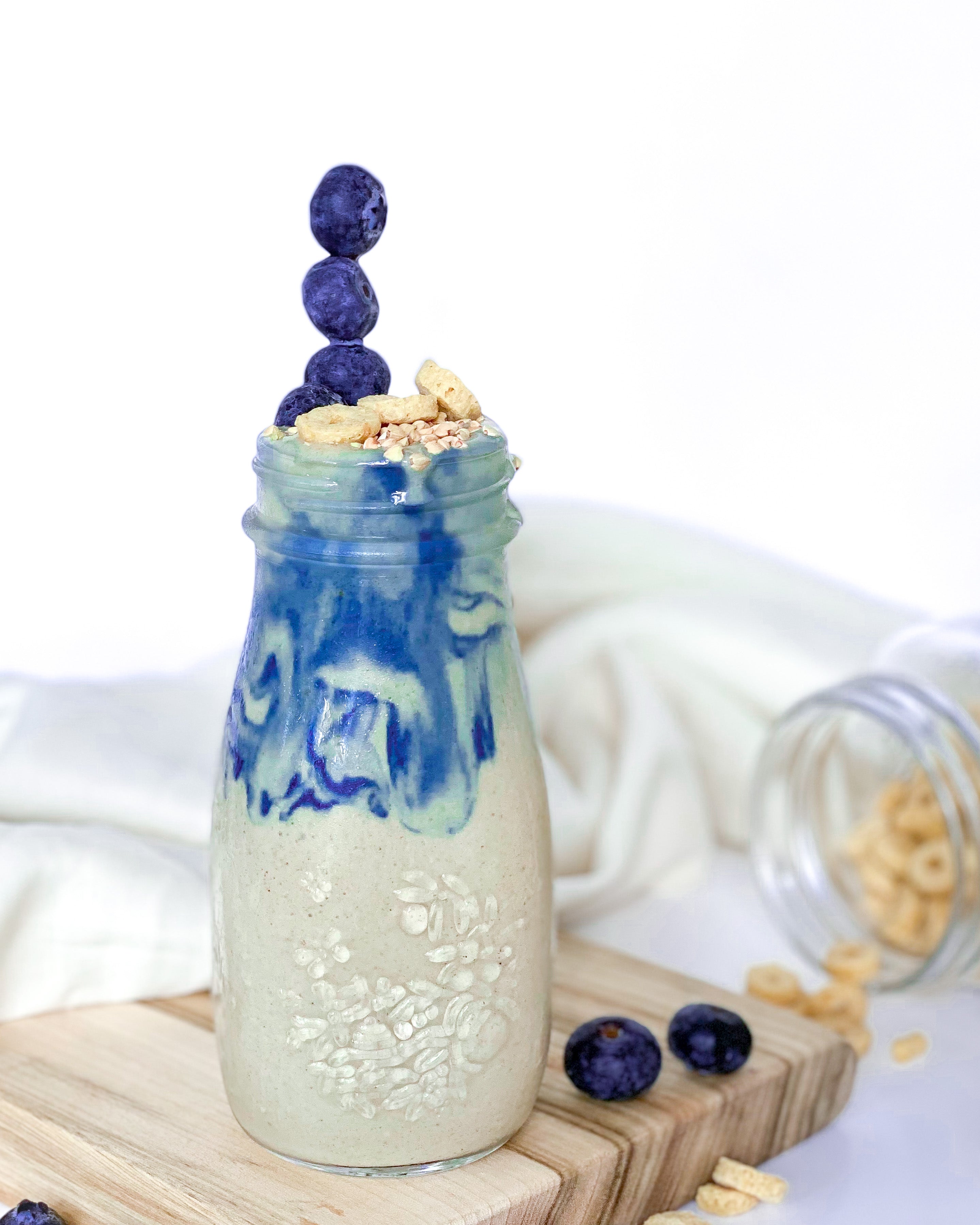 BANANA CARAMEL SMOOTHIE WITH BLUEBERRY SWIRL