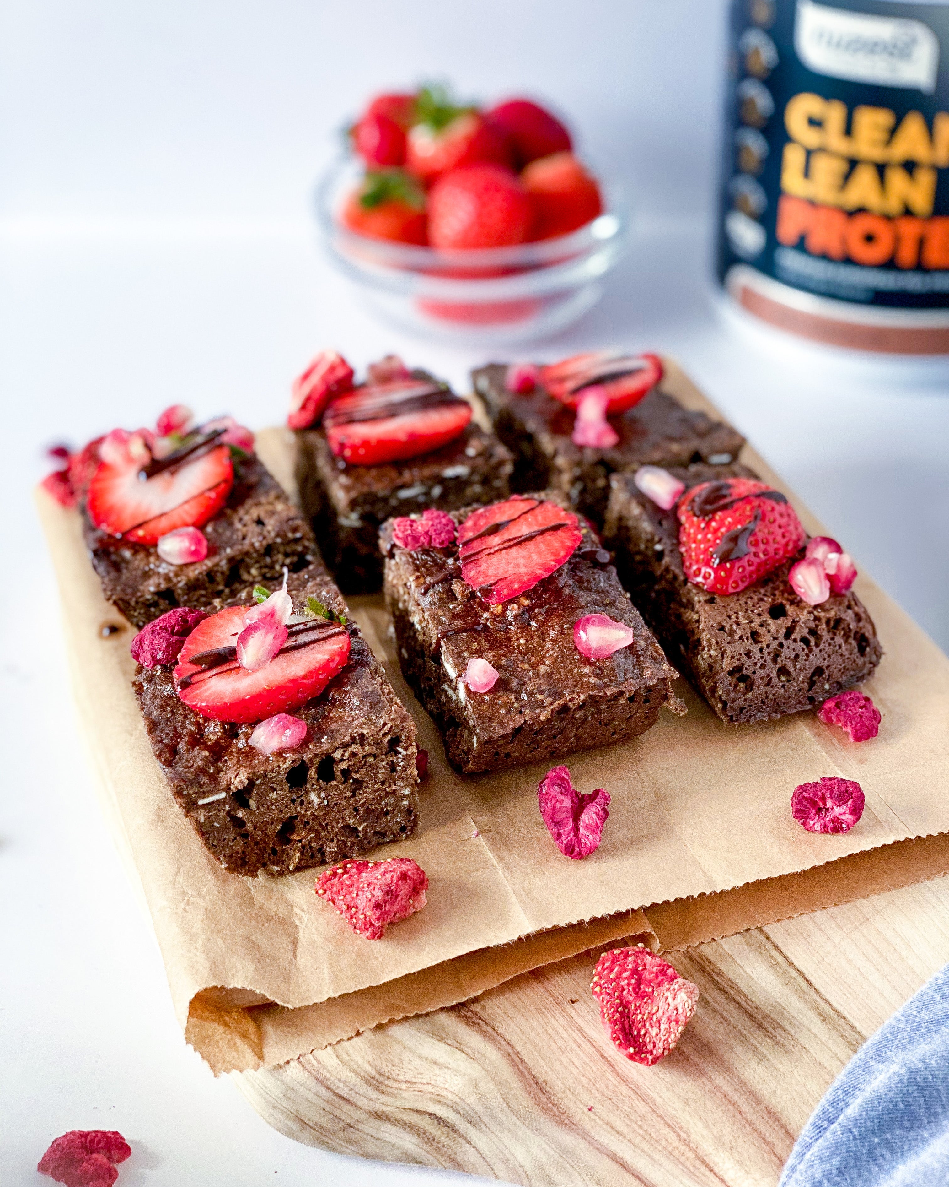 CHOCOLATE STRAWBERRY BROWNIES