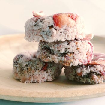 NUZEST STRAWBERRY MACAROONS