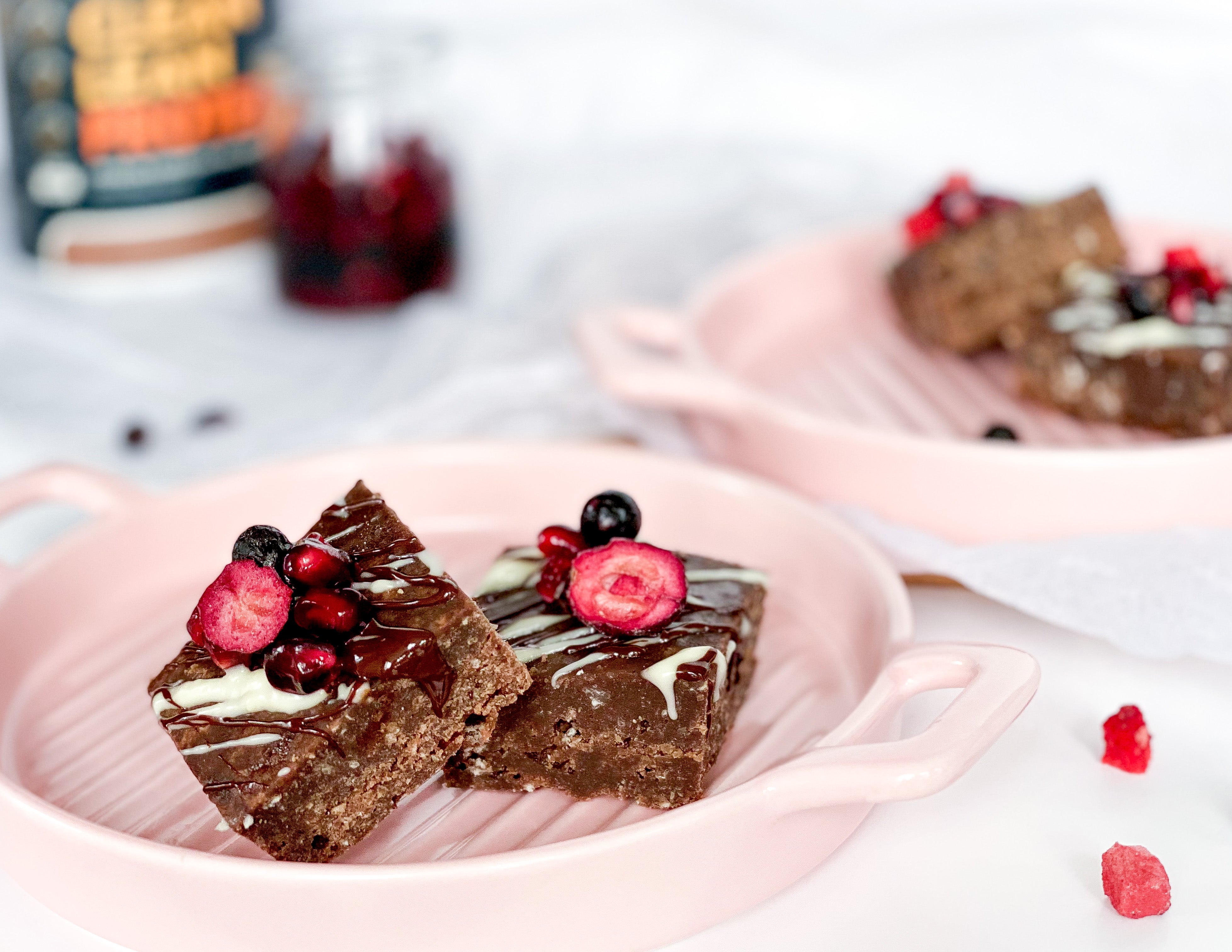 FLOURLESS PECAN CRANBERRY BROWNIE