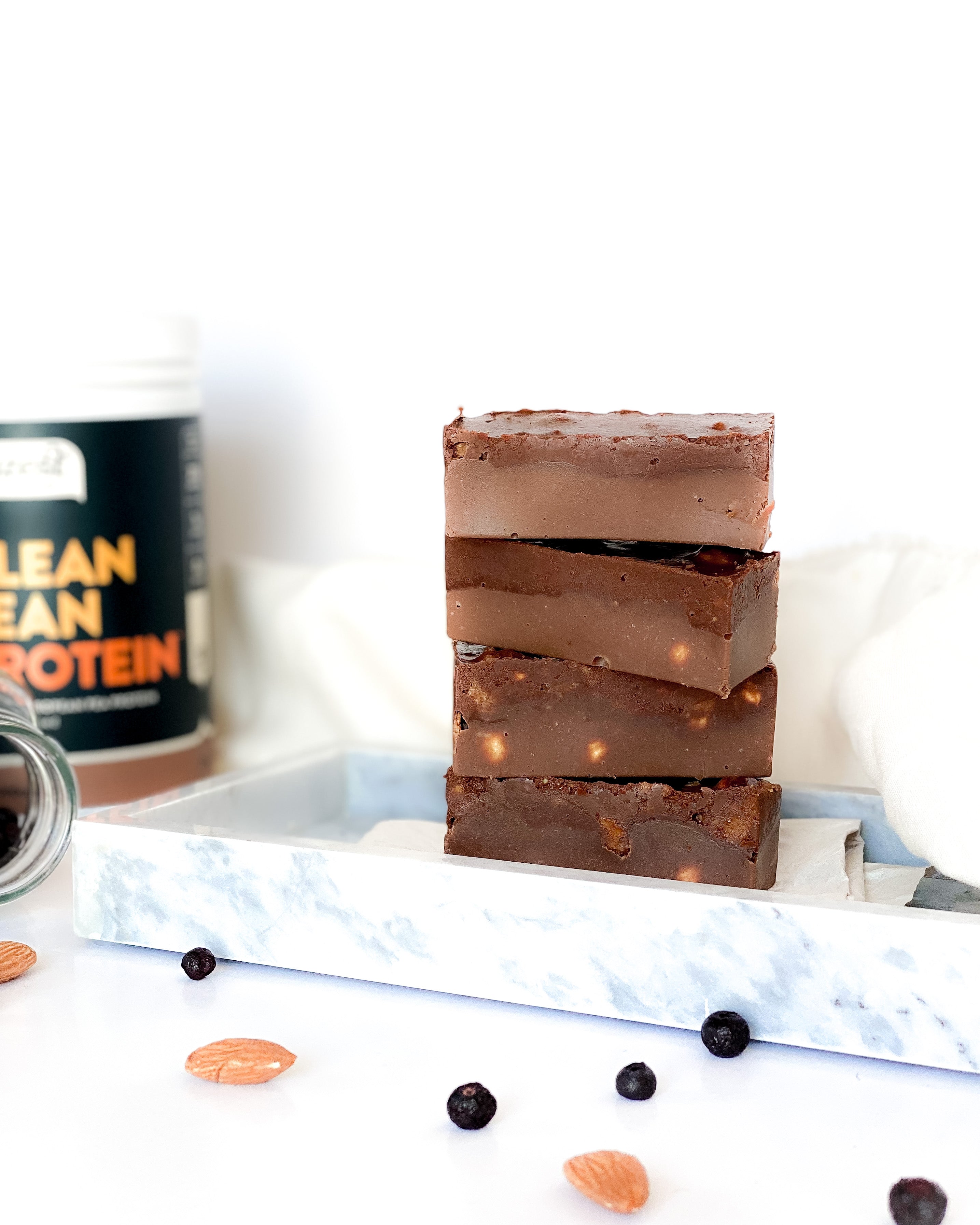 NO BAKE NUTELLA HAZELNUT BARS