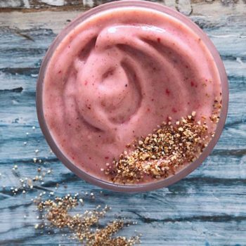 STRAWBERRY COCO TIGER NUT SMOOTHIE BOWL