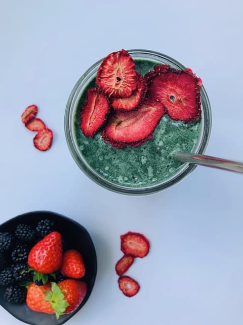 A STRAWBERRY GREENS SMOOTHIE