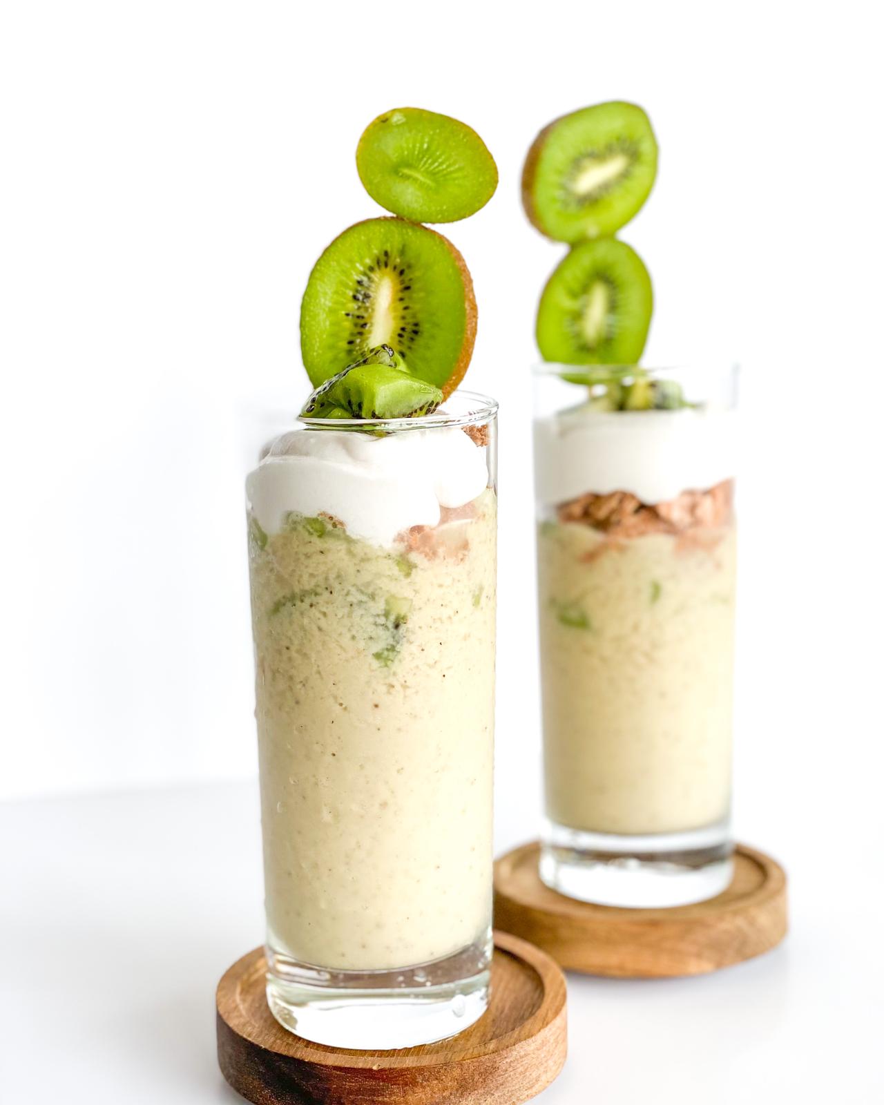 CREAMY KIWI BREAKFAST SMOUSSE