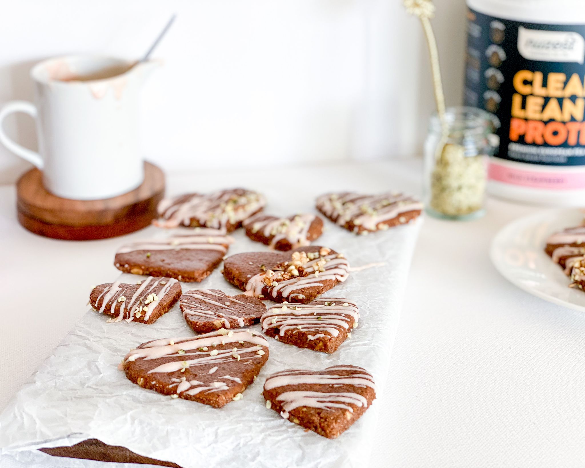 NO BAKE STRAWBERRY TAHINI COOKIES