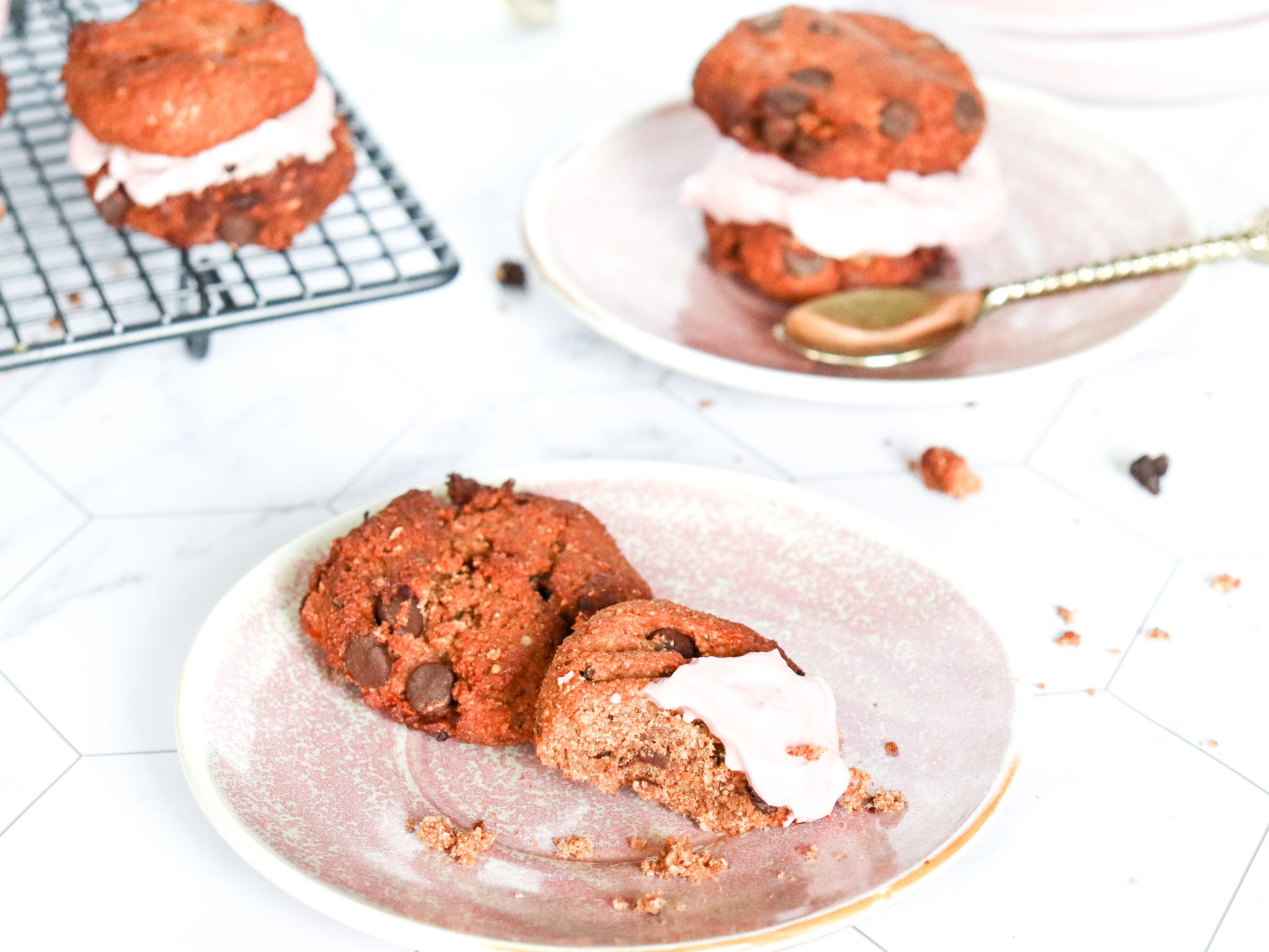 GRAIN-FREE CHOCOLATE CHIP COOKIE WITH CREAMY STRAWBERRY FILLING