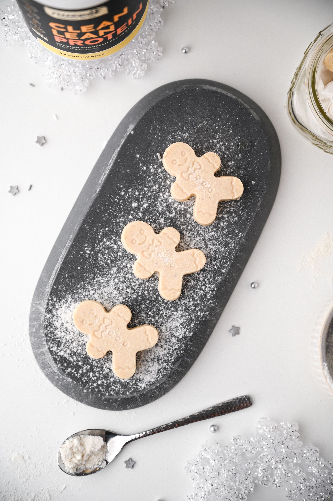 CHRISTMAS NO BAKE MAZIPAN INSPIRED COOKIES