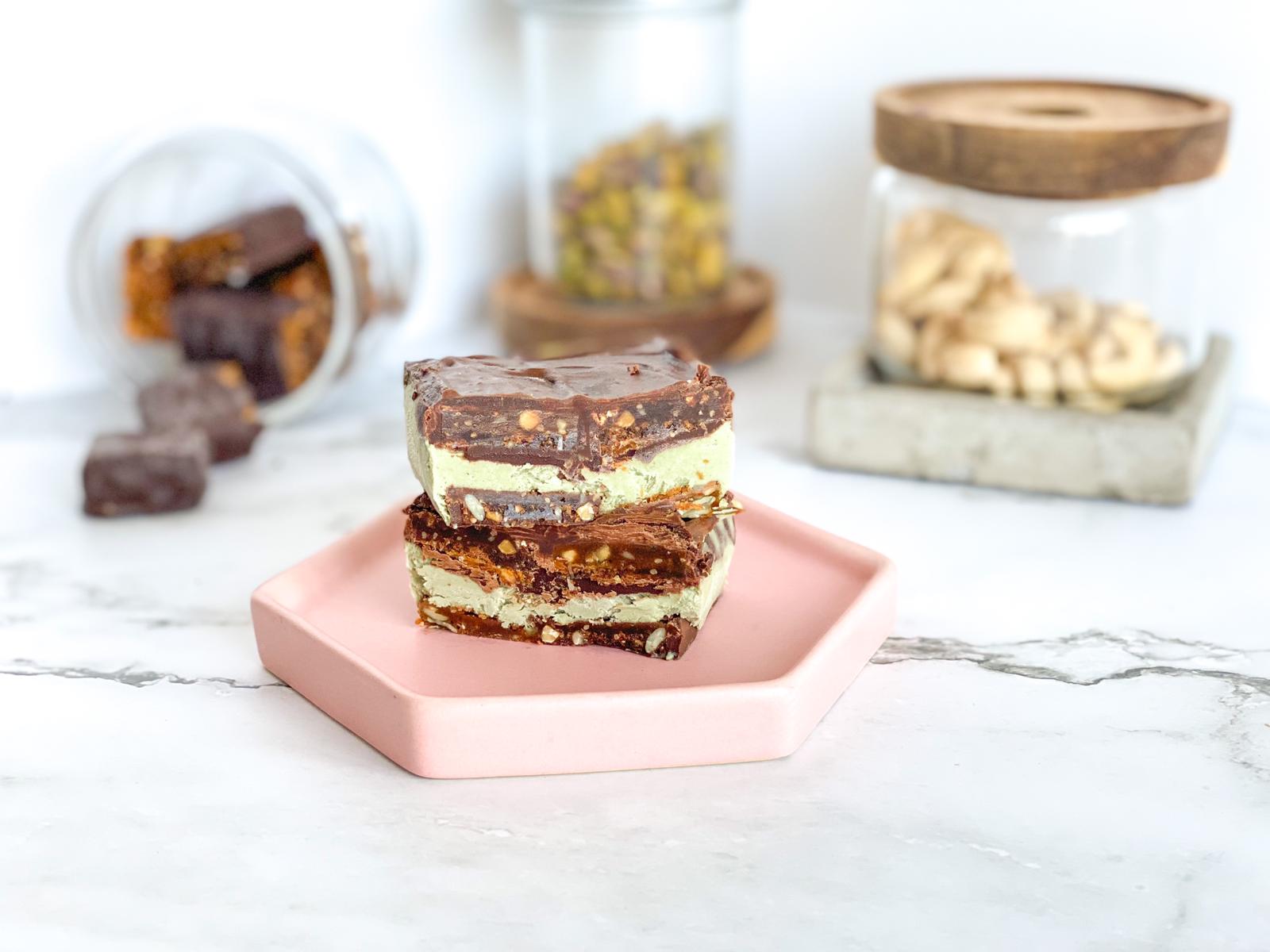COCONUT CASHEW ICE-CREAM SANDWICH