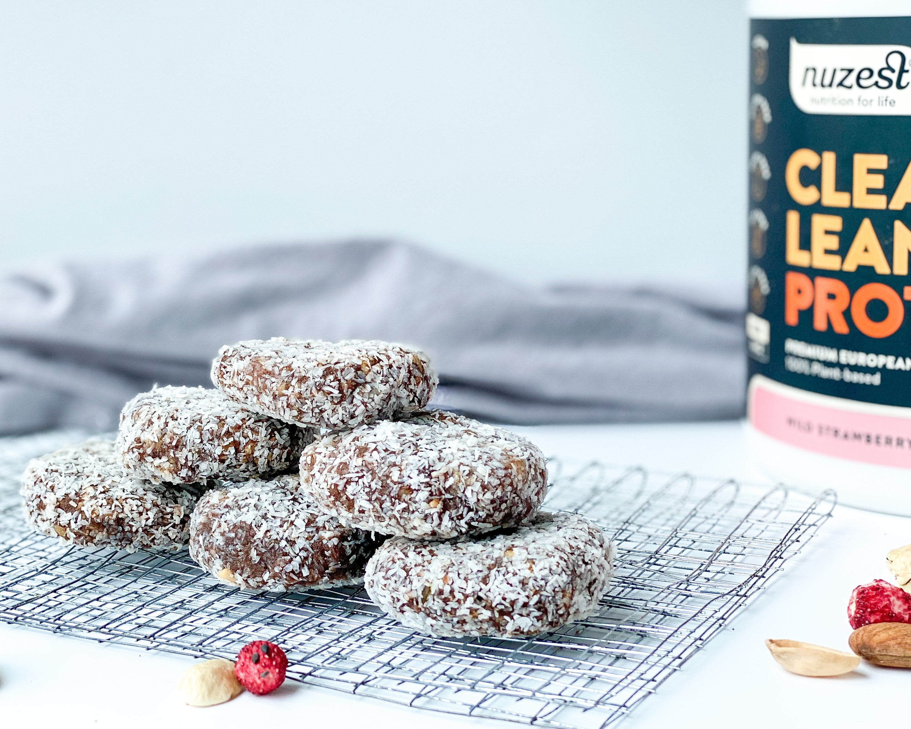 NO BAKE CHEWY COCONUT STRAWBERRY COOKIES