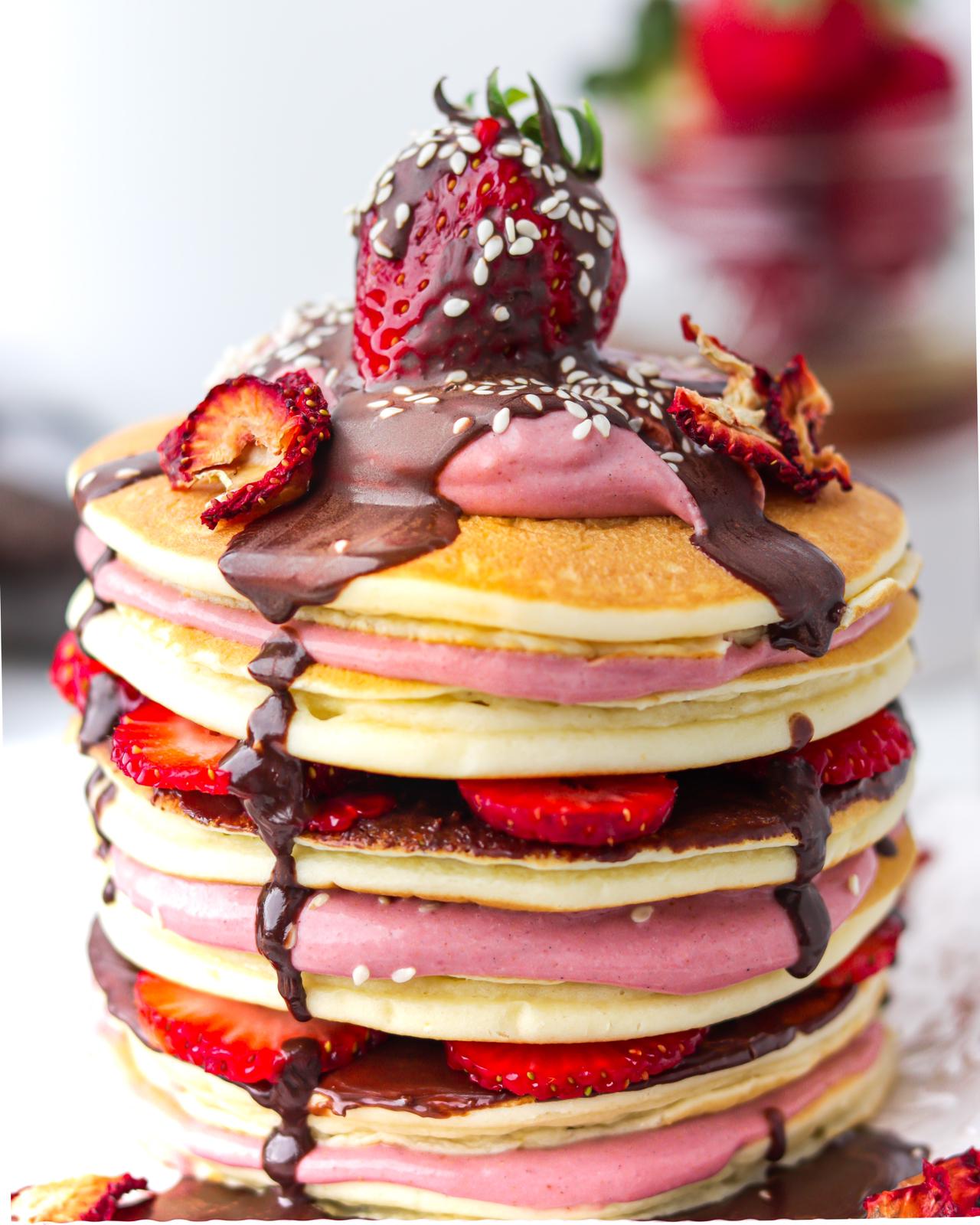 VANILLA ALMOND PANCAKES WITH STRAWBERRY CHOCOLATE FILLING